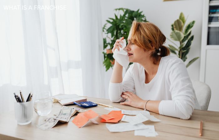 How to settle debts before applying for a loan in the UK?