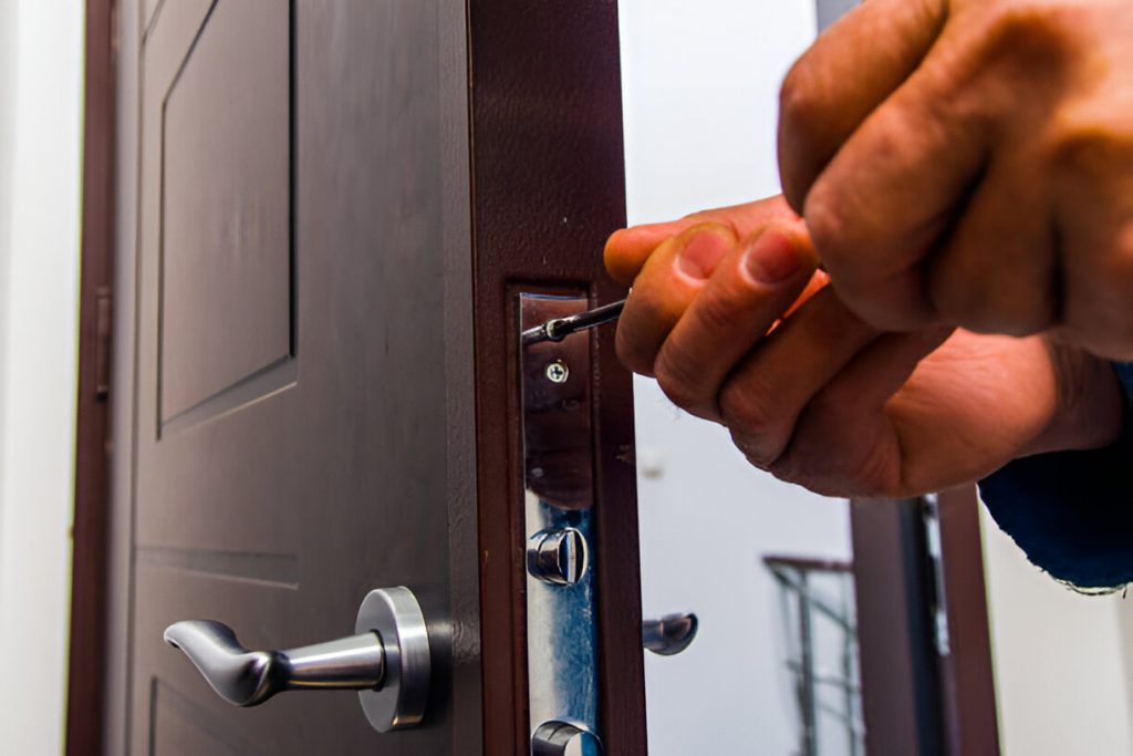 Why Choosing a City Locksmith in London Matters for Your Security