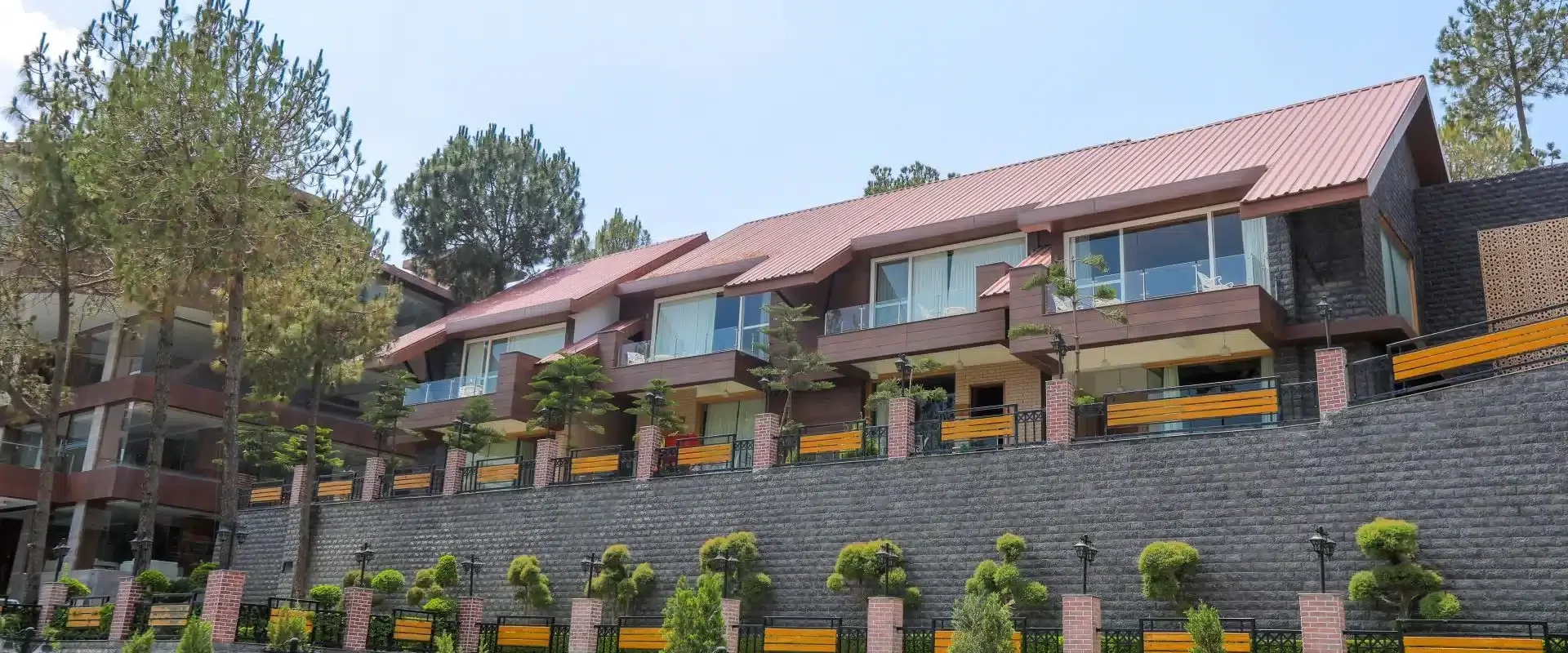 How a Destination Wedding Planner in Shimla Turns Himalayan Views into Wedding Magic