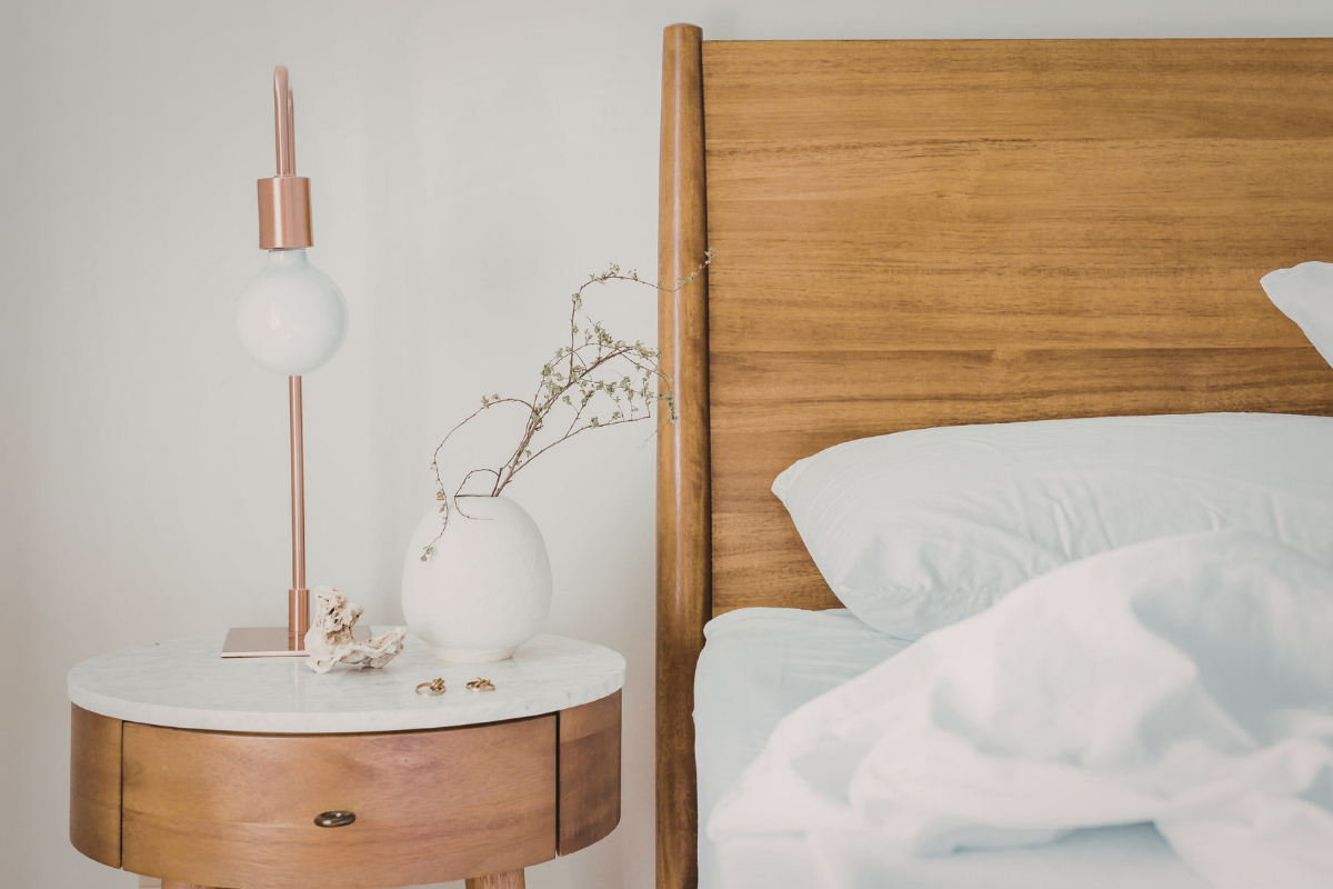 Modern Floating Bedside Shelves to Upgrade Your Bedroom Design