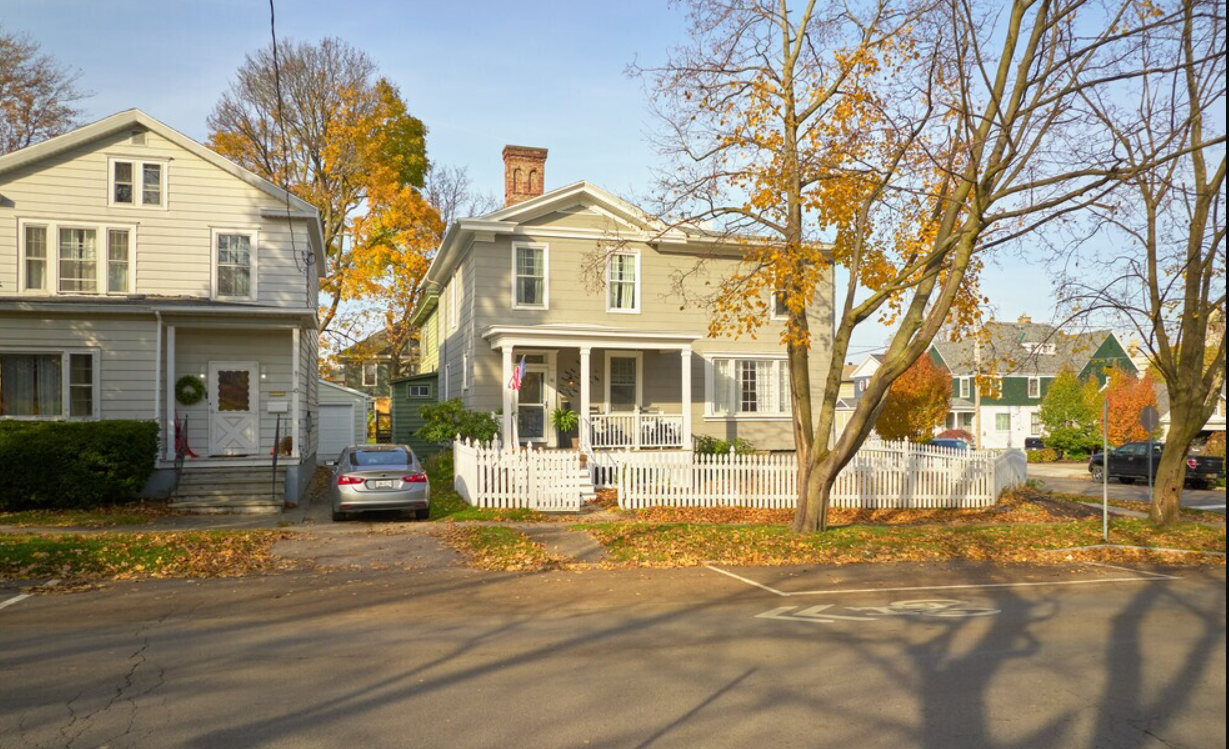 A Practical Guide to Finding the Right Housing in Oswego