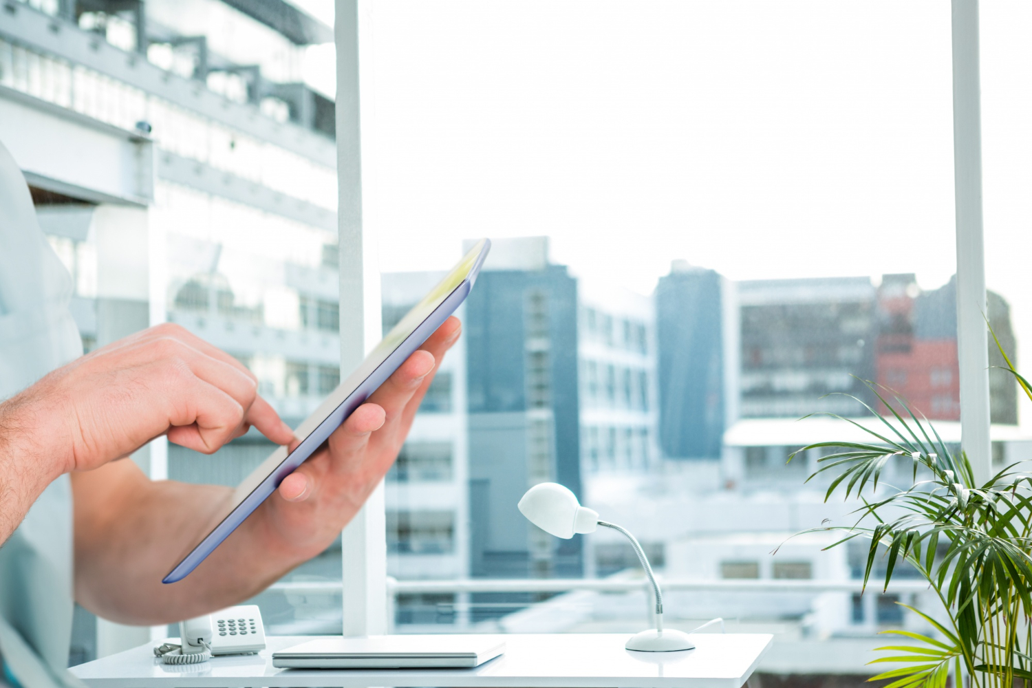 Modern Waterfront Living Trends Transforming Real Estate Investments