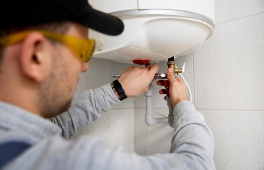 When Do You Need To Call an Expert for Water Damage Restoration in Toronto