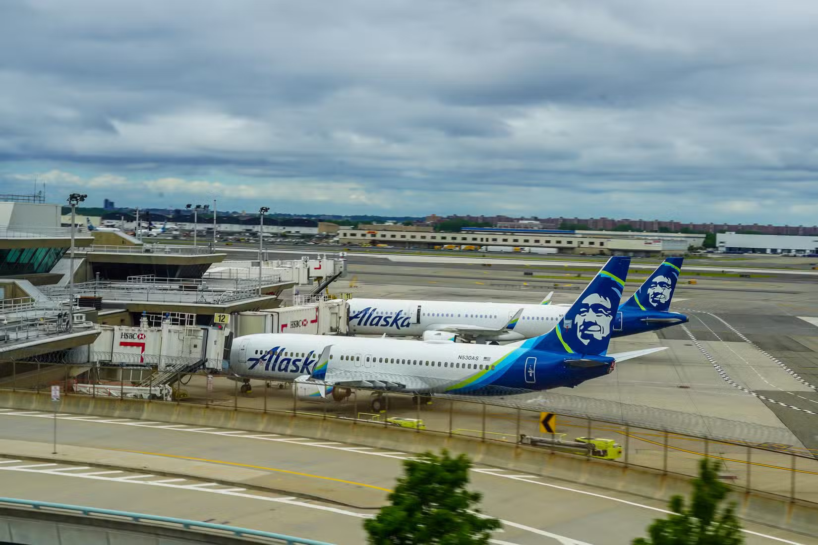 what terminal is alaska airlines at jfk