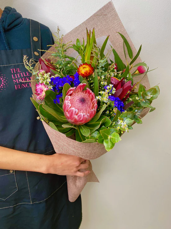 Creative Graduation Flower Gifts That Leave a Lasting Impression