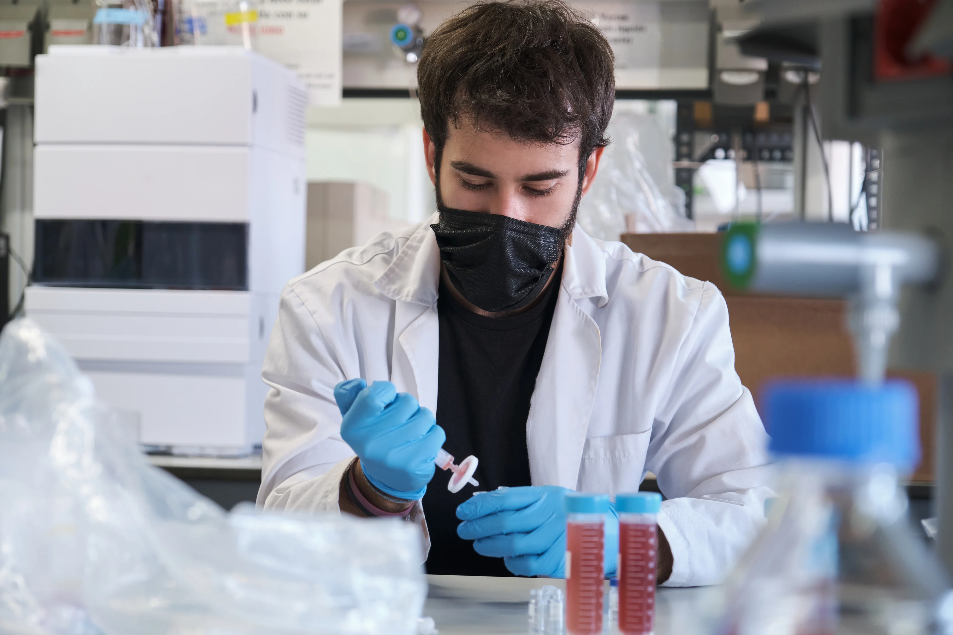 Laboratory Filtration & Lab Equipment: Complete Guide for Modern Labs