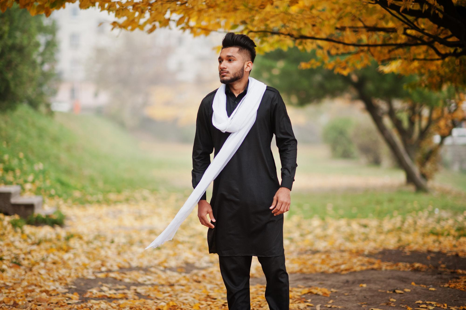 The Modern Man’s Guide to the Perfect Kurta Set