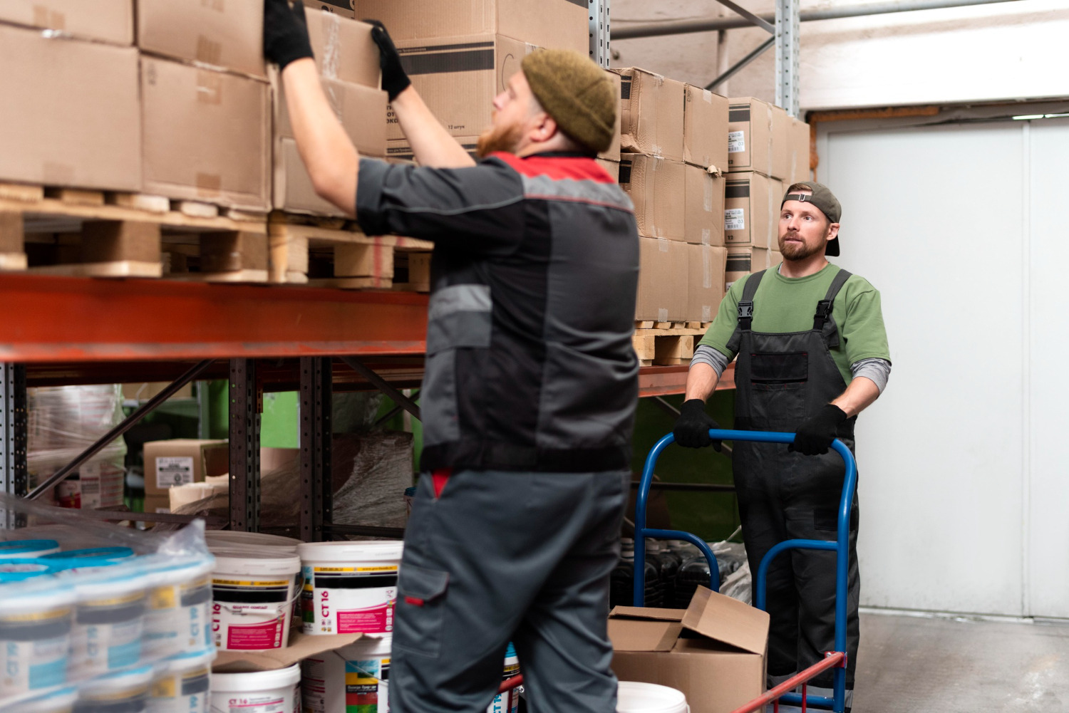 Why Professional Unloading Helps Prevent Injuries?