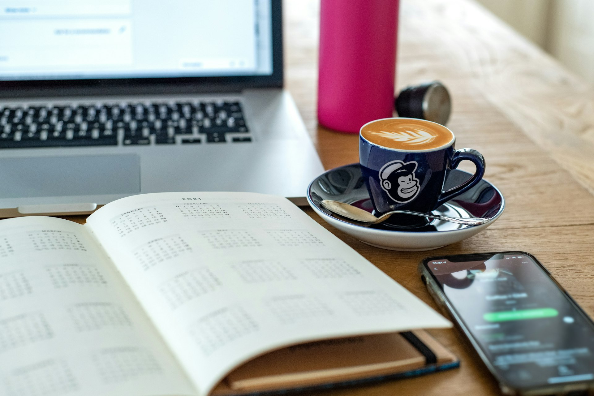 Why Are Online Receipt Generators Essential Tools for Freelancers?