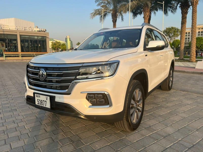 What to Look for When Booking a Rental Car in Dubai Silicon Oasis