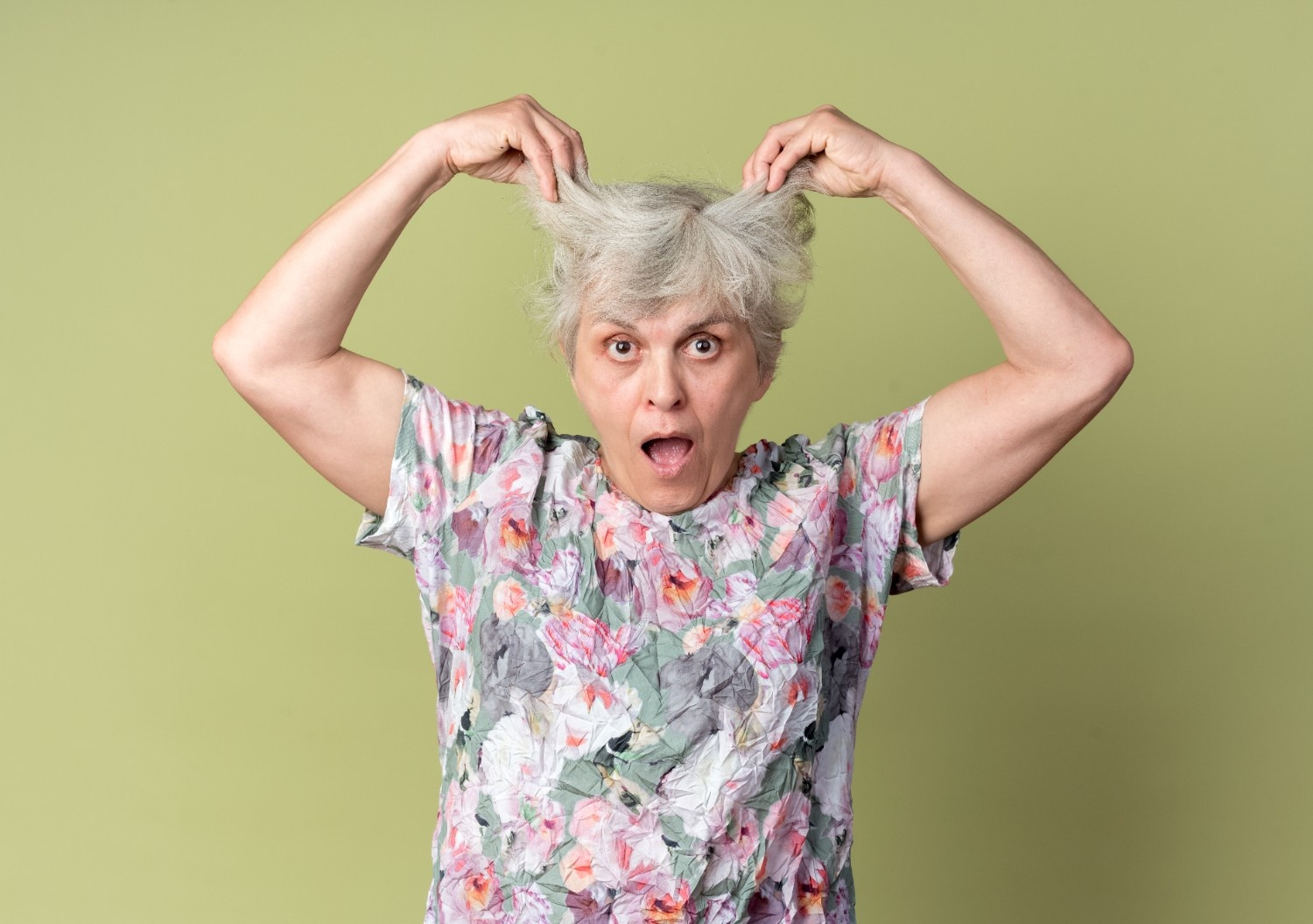 Can Shampoo Cause Grey Hair? Separating Facts from Myths