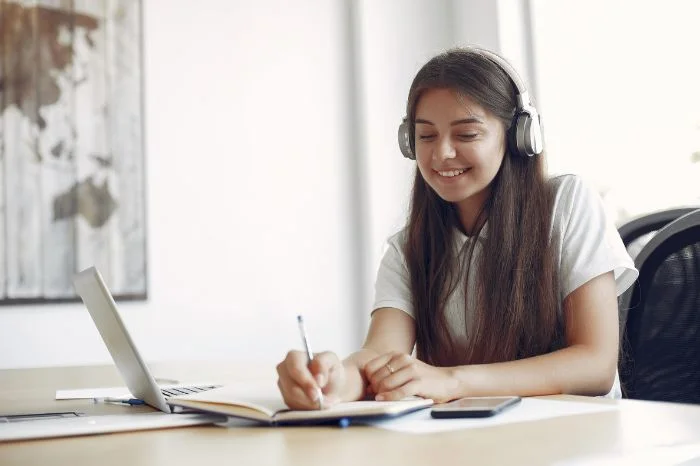 Explore Bharathidasan University Online Courses with an Online BBA Course
