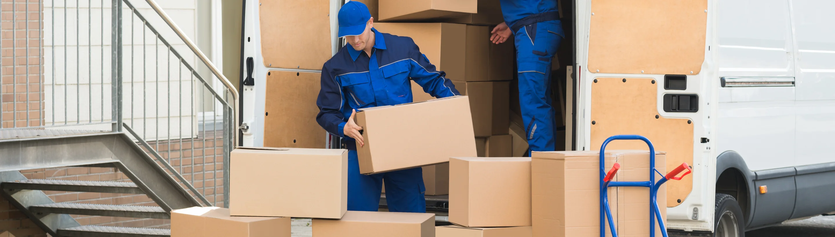 Movers in Abu Dhabi: The Smart Choice for Hassle-Free Relocation