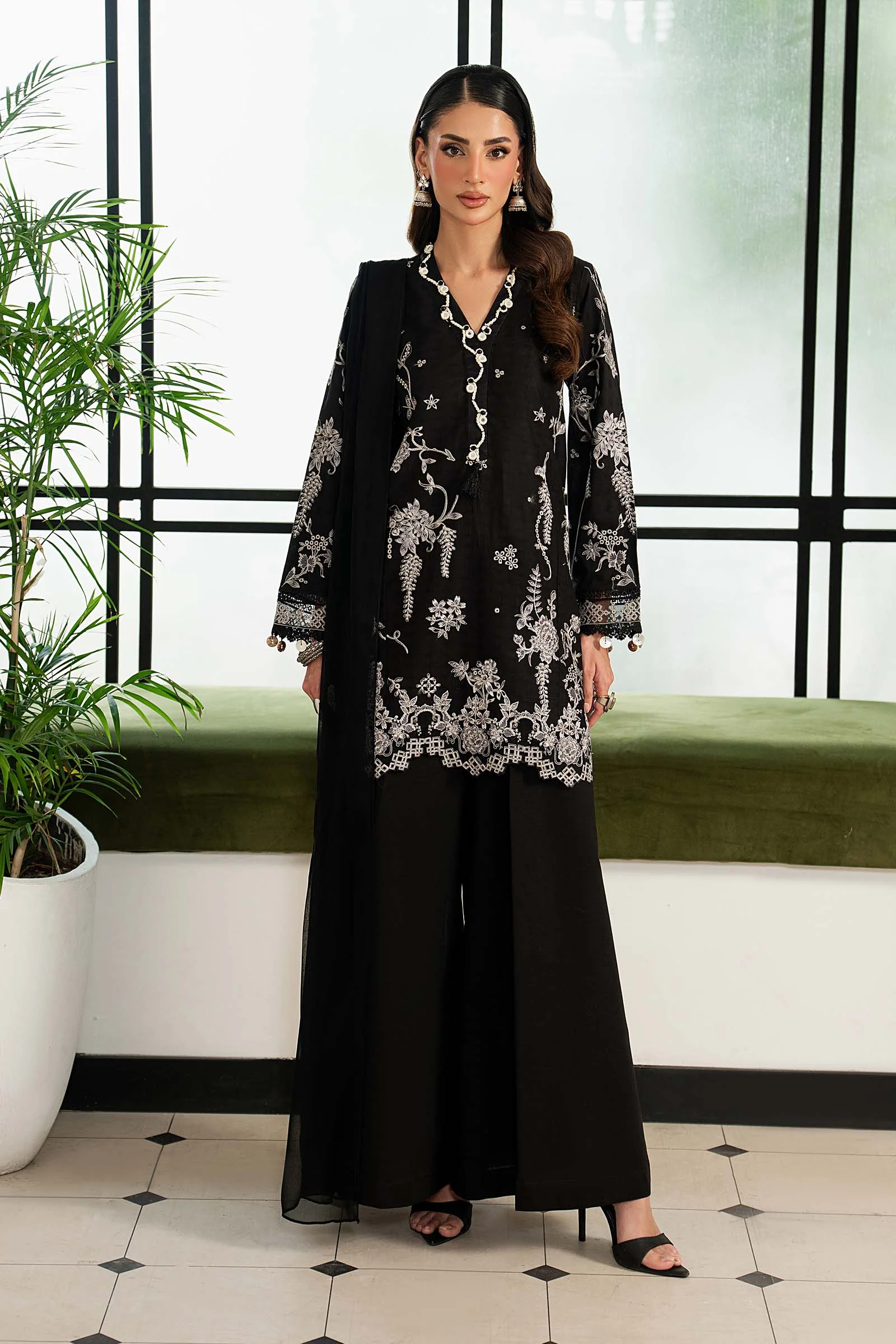 Ready to Wear Fashion: What It Really Means and How to Shop It Smarter