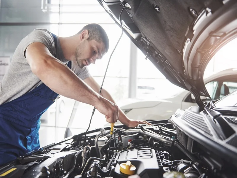 How Vehicle Maintenance Service Helps Minimize Auto Repair and Improve Fleet Performance