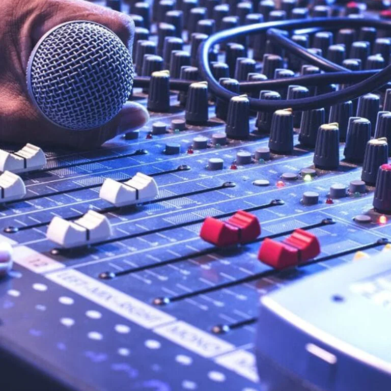 Audio Visual Instruments in Clyde