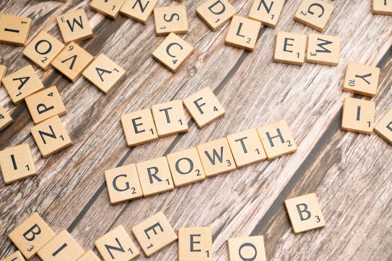 Why Cross-Border Investment Matters for Expats and Businesses