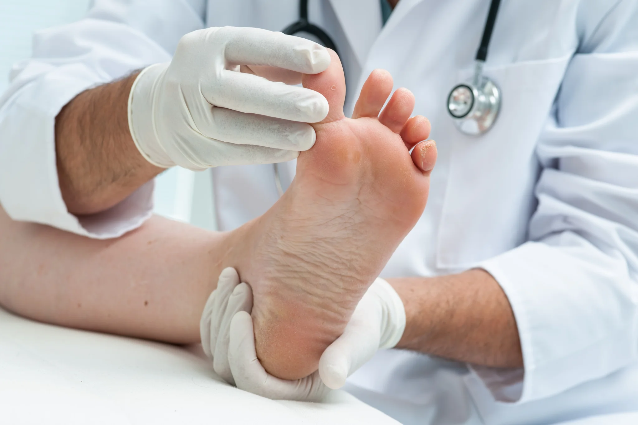 How A Calgary Foot Clinic Helps Prevent Recurring Foot Injuries
