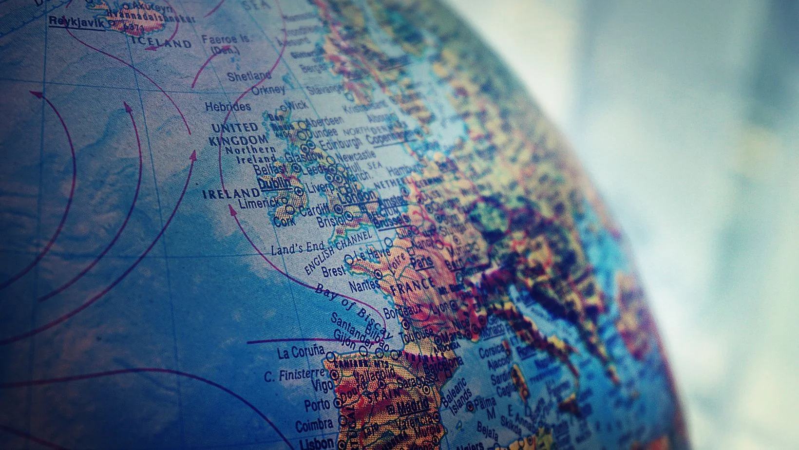 Common Travel Problems Solved by Travel Tweaks Customer Service!
