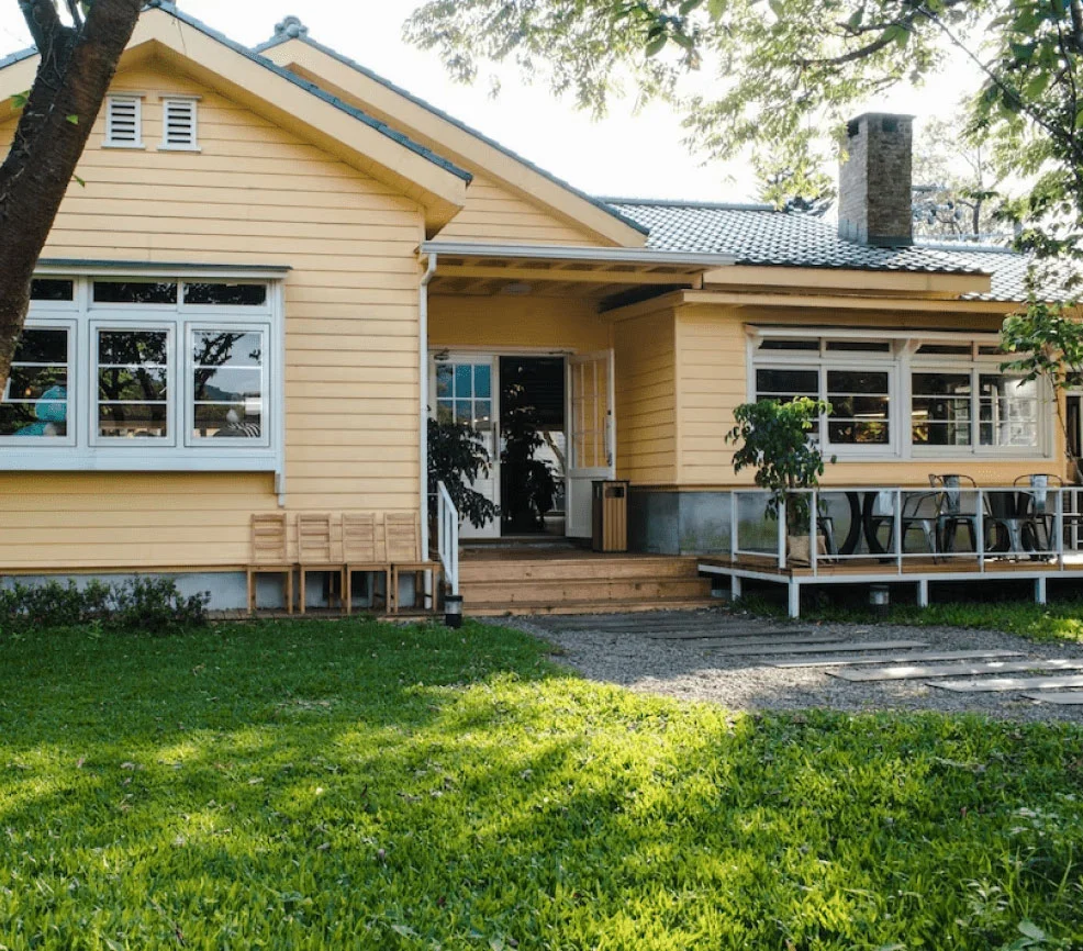 Best Exterior Paint for San Antonio Homes UV Resistance, Heat Protection & Paint Lifespan