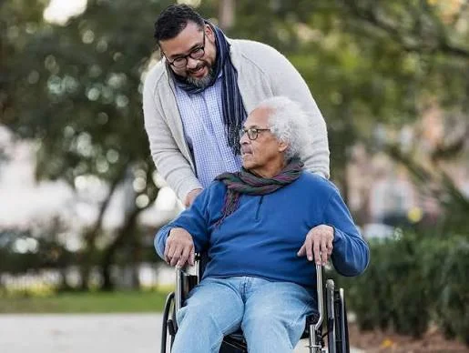 5 Factors That Contribute to Exceptional Senior Care Experiences
