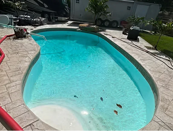 Fiberglass Pool Resurfacing Tips for Pool Owners