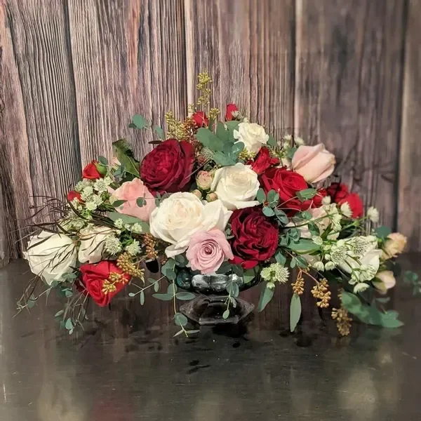 Order Fresh Flower Delivery in Toms River NJ Today