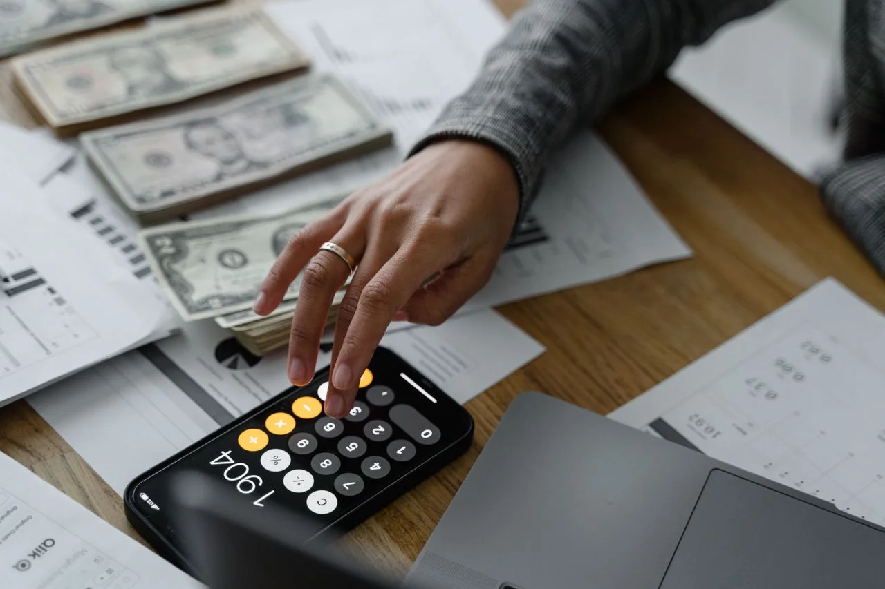 5 Ways to Stay Financially Focused When Markets Get Noisy