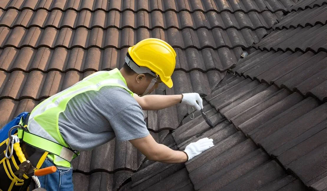 Roof Leak Repair: What Homeowners Should Know Before Damage Spreads