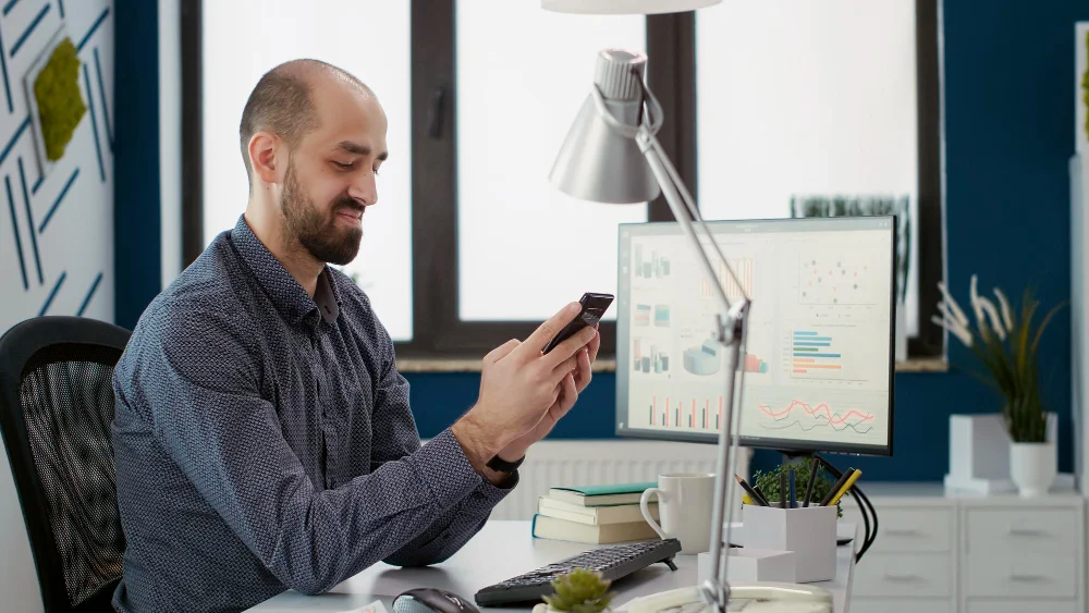 Hire a Leading Grocery App Development Company | Team Tweaks