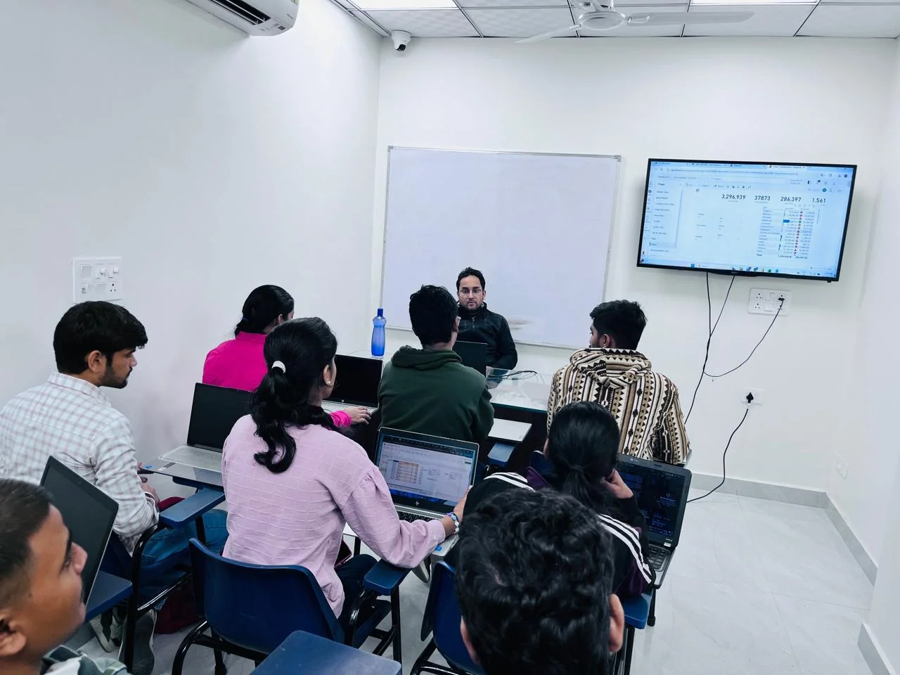 Data Analyst Course in Bhopal: Complete Career Guide for Beginners in 2026