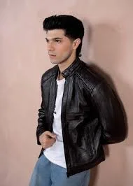 Where Can You Find the Right Leather Jacket Website?