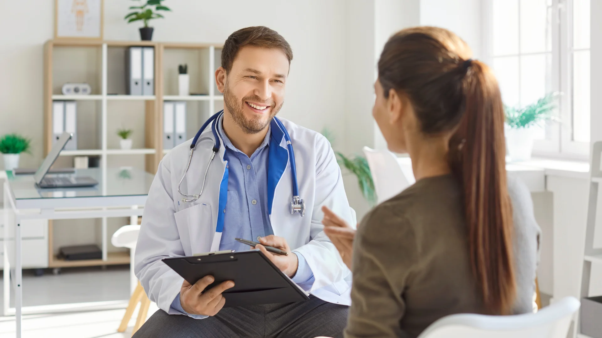 Preimplantation Genetic Testing: Who Should Consider PGT Before IVF