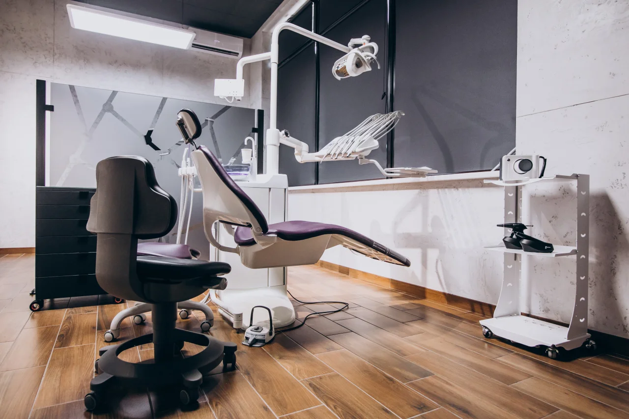 Are Low Cost Dental Implants Actually Worth Getting?