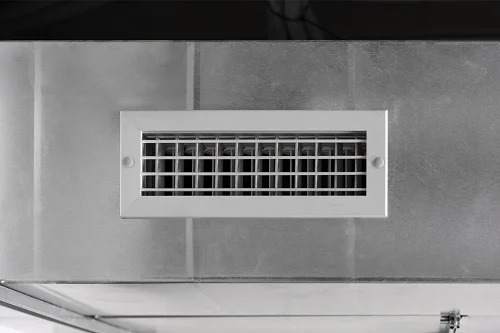 Ventilation salle de bain : pourquoi un entretien régulier est essentiel
