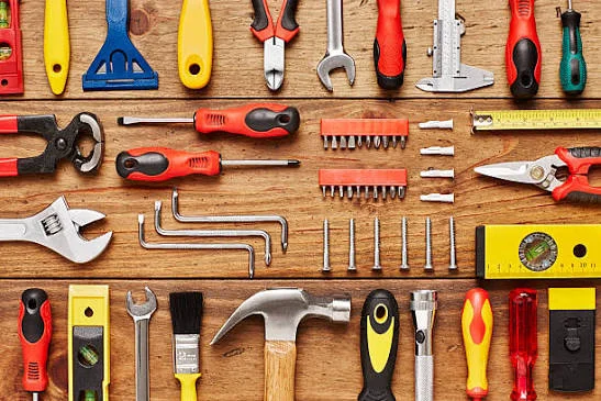 How to Choose the Right Tools for Efficient Home and Workshop Projects