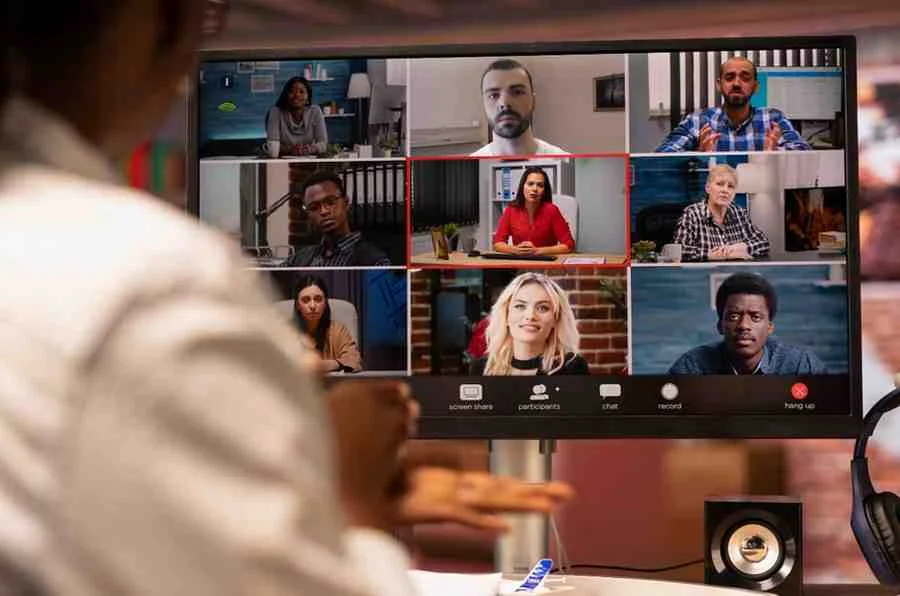 How Video Conferencing Supports Hybrid Work in Malaysia