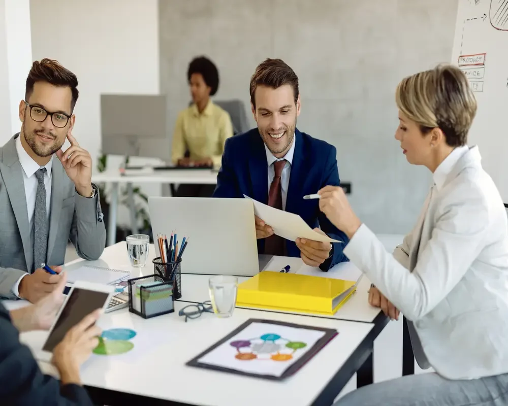 How Outsourced Finance Teams Help Small Businesses Operate More Efficiently