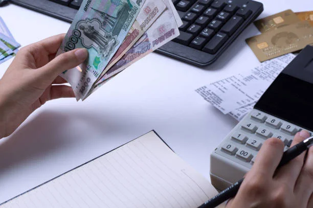5 Best Credit Card Balance Transfer Calculator Tools to Wipe Out Debt Fast