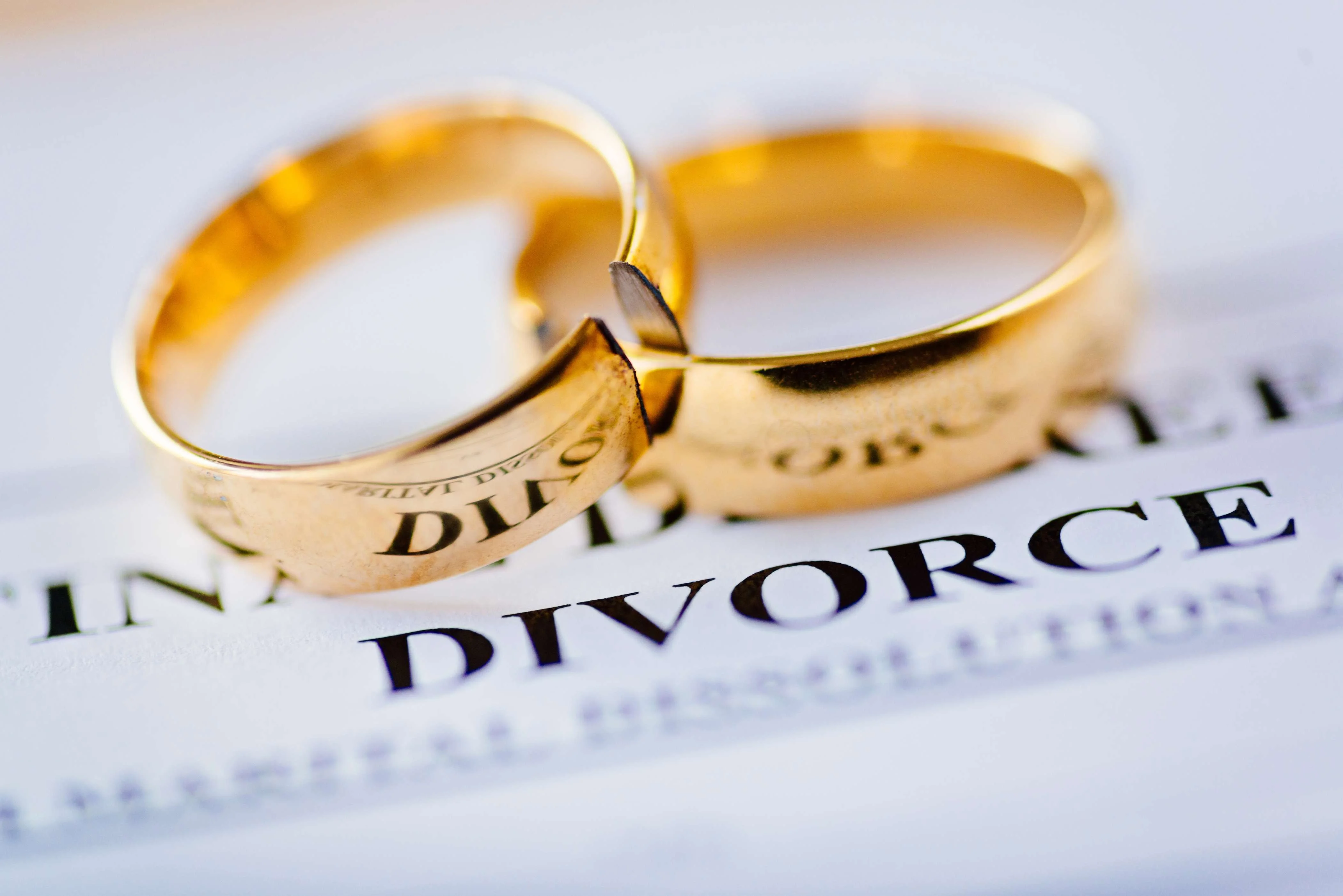 What San Mateo Residents Get Wrong When Hiring a Divorce Attorney and How to Get It Right From Day One