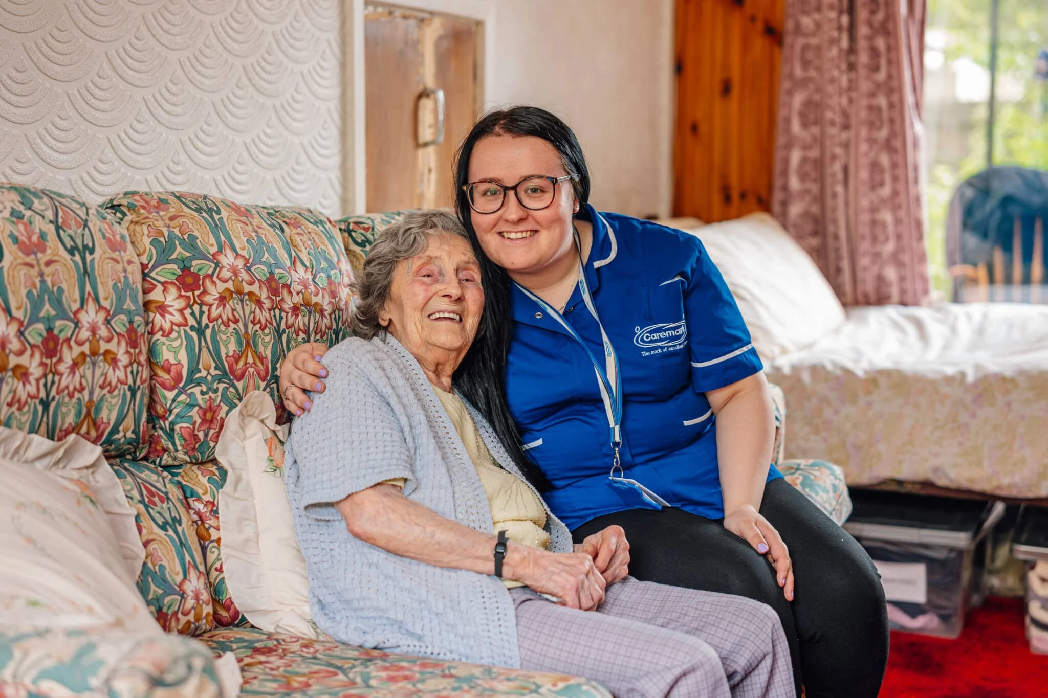 Signs Your Elderly Parent May Need Overnight Care Support