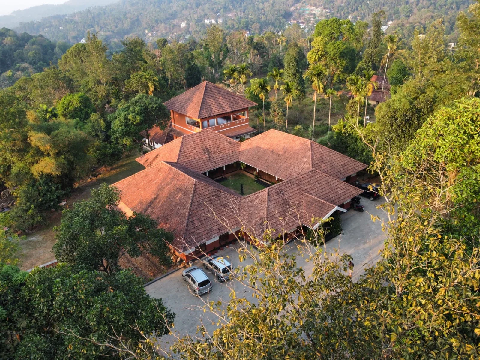 Best Resorts in Wayanad: A Complete Guide for Travellers